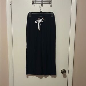 Elegant Black Midi Skirt with Rope Detail